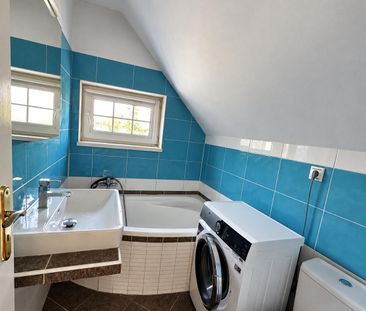 PRENÁJOM | 2-izbový byt s veľkou terasou – Alžbetin dvor – Fotografia 1