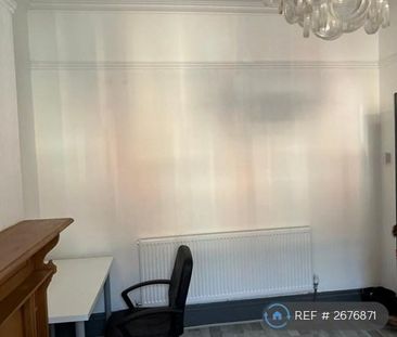 5 bedroom terraced house to rent - Photo 2