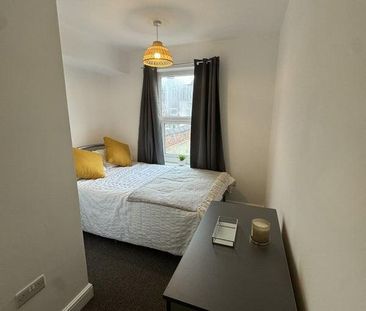1 bedroom in a house share to rent - Photo 5