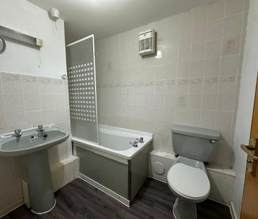 Studio to rent - Photo 6