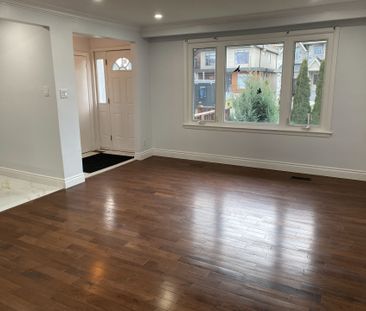 For Lease - 1067 Edgeleigh Avenue Unit# Main, Mississauga, Ontario - Photo 5