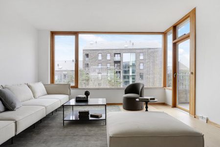 Udsøgt liebhaveri med udsigt, altaner og gennemført planløsning - Photo 2