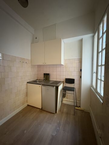 Location Appartement 1 pièce 30m² CASTELNAUDARY 11400 - Photo 4