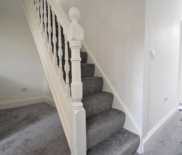 2 bedroom terraced house to rent - Photo 5