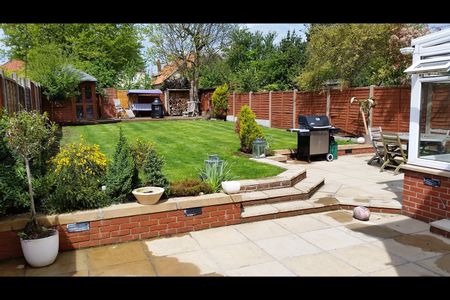 Room in a Shared House, Gurney Road, SO15 - Photo 2