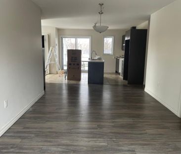 Grand 4 ½ libre le 1er juillet au 833 avenue Anne-Hébert - Les Saules - Photo 4