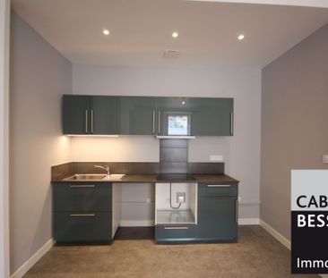 Location Appartement 3 pièces 68m² GRENOBLE 38000 - Photo 4