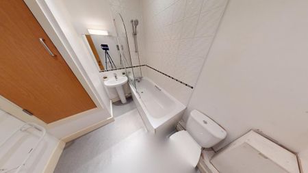 1 bedroom ground floor flat to rent - Photo 2