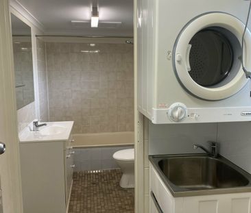 GREAT GROUND FLOOR - Photo 5