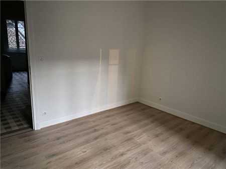 Location Appartement 1 pièce 37m² GRENOBLE 38000 - Photo 2