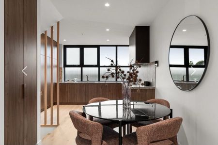 Abbotsford - Photo 3