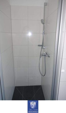 Modern ausgestattete 4-Zimmer-Familienwohnung mit Balkon und Fußbodenheizung! - Photo 5