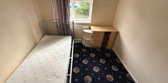 Brybur Close, Reading, RG2 - Photo 2