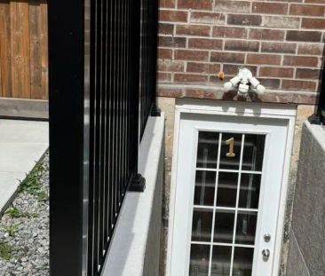 1256 LEGER WAY - Photo 6