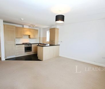 2 bedroom flat to rent - Photo 4