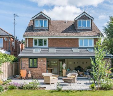 6 bedroom detached house to rent - Photo 4