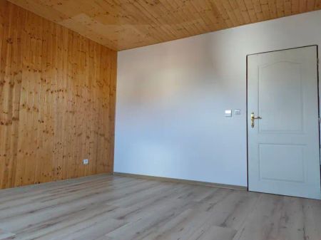Pronájem podkrovního bytu 3+1, 80 m - Fotografie 2