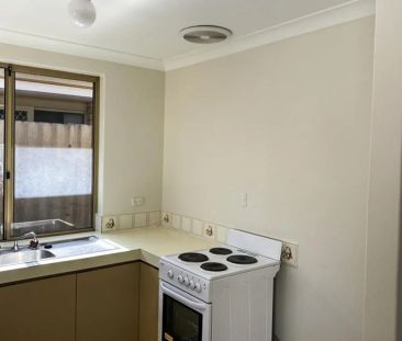 8/15 Baralda Court, - Photo 4