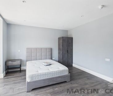 1 bedroom in a house share to rent - Photo 1