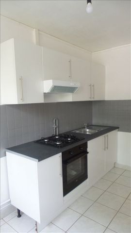 Location Appartement 2 pièces 60m² - Photo 4