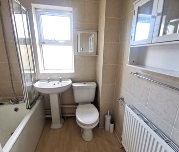 Top, 11 Spindle Tree Court - Photo 4