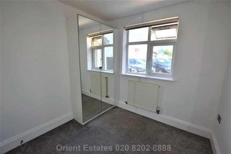 Renters Avenue, Hendon, NW4 - Photo 2