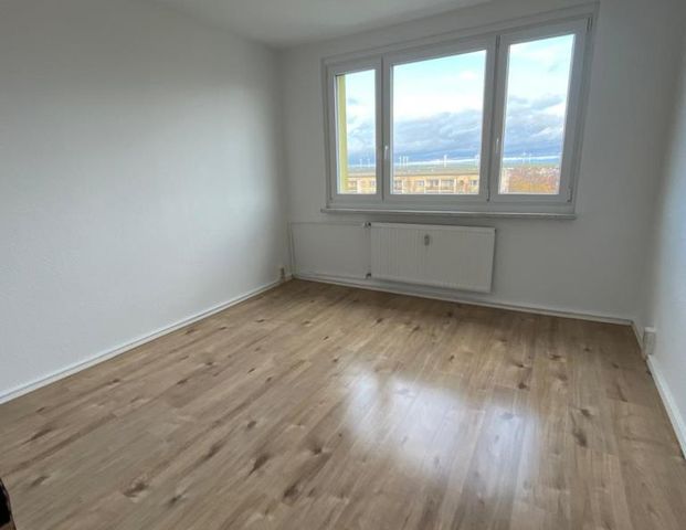 Familienwohnung sofort bezugsfertig - Foto 1
