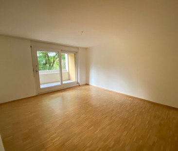 Gemütliche 2.5-Zimmerwohnung - Photo 2
