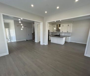 For Lease - 97 Bowbeer Road, Oakville, Ontario - Photo 5