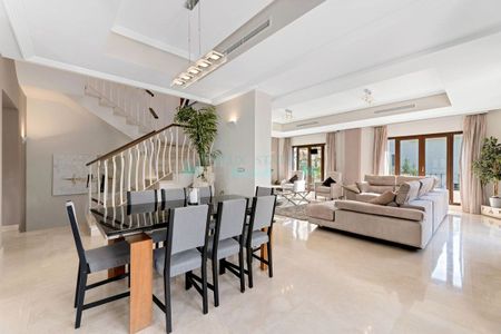 Villa for rent in Benahavis - Photo 5