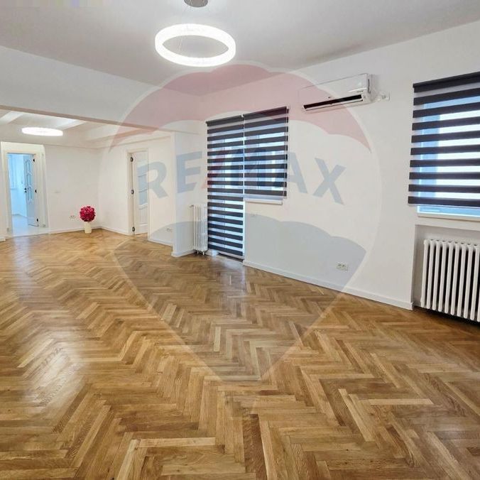 Apartament 4 camere de închiriat – Bd. Unirii / Str. V... - Fotografie 1