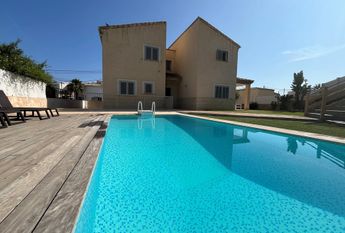 10 Plaça Mestres dAixa, Alcúdia, Balearic Islands 07400