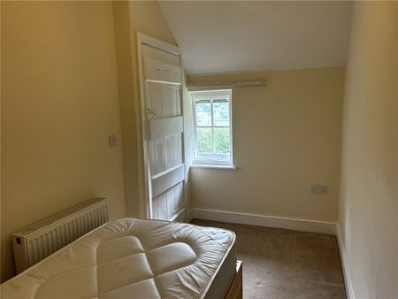 Cambridge Cottage, The Common - Photo 5
