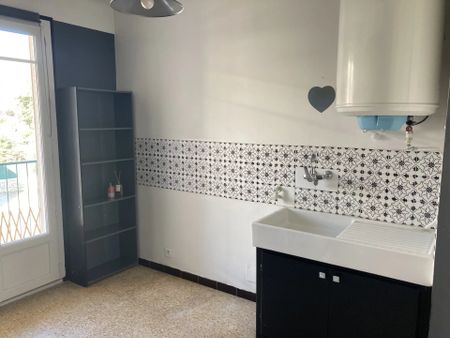 Location Appartement 3 pièces 54m² GRASSE 06130 - Photo 3