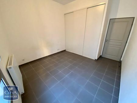 Location Appartement 4 pièces 116m² TOULON 83000 - Photo 4