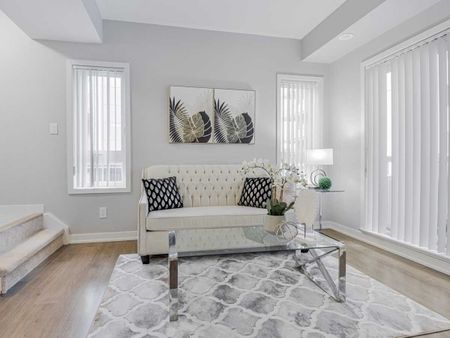 For Lease - E18-50 Orchid Place Drive Unit# 2nd Bedroom, Toronto, Ontario - Photo 4