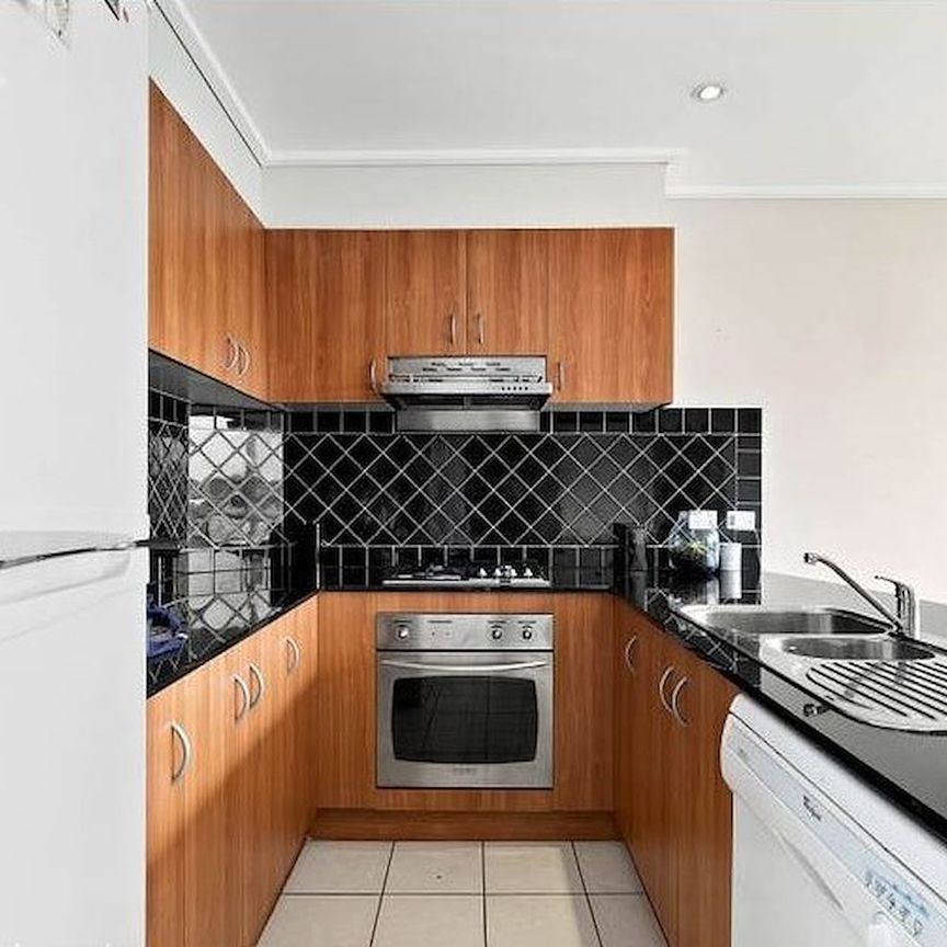 Unit 31/86 Burnley Street, Richmond. - Photo 1