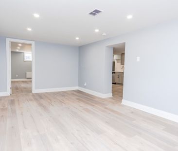 For Lease - 124 Upper Paradise Road Unit# 2, Hamilton, Ontario - Photo 6