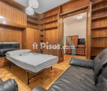 Piso en alquiler en Centro - Photo 2