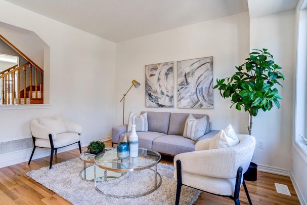 For Lease - 41 Steamboat Way, Whitby, Ontario - Photo 1