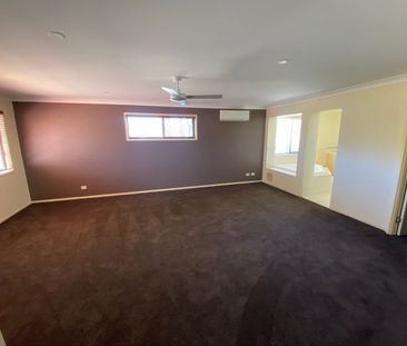 St James Park executive family residence - Photo 4