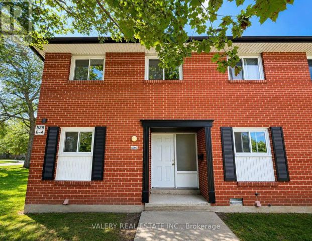 C - 532 SUNNYDALE PLACE — 4 Bedroom - Photo 1