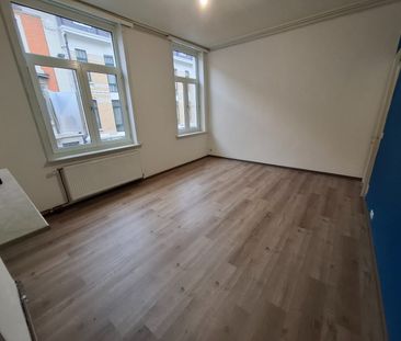 IDEAAL GELEGEN WONING MET 4 SLPK EN STADSTUINTJE, VOOR GEZIN OF CO-... - Photo 5