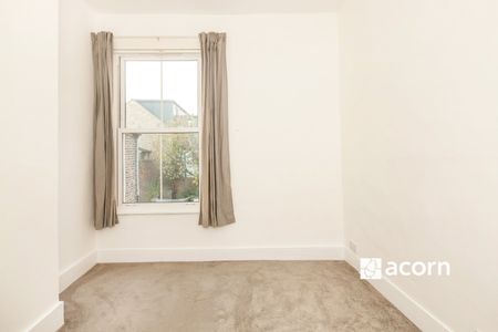 Flat to rent - Lordship Lane, London, SE22 - Photo 4