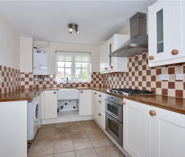 3 bedroom semi-detached house to rent - Photo 5