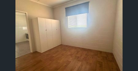 Step Inside to Style – A Hidden Gem Awaits! - Photo 4