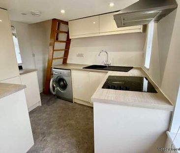 1 bedroom property to rent in Westbury - Photo 3