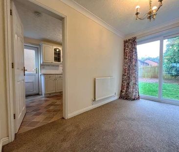 Picton Gardens, Bridgend, CF31 - Photo 2