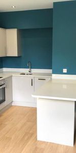 3 bedroom apartment to rent - Photo 3