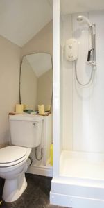 Flat D, 364 High Street - Photo 3